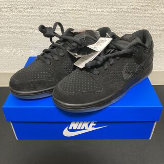 UNDEFEATED x Nike Dunk Low SP "5 ON IT" 28cm