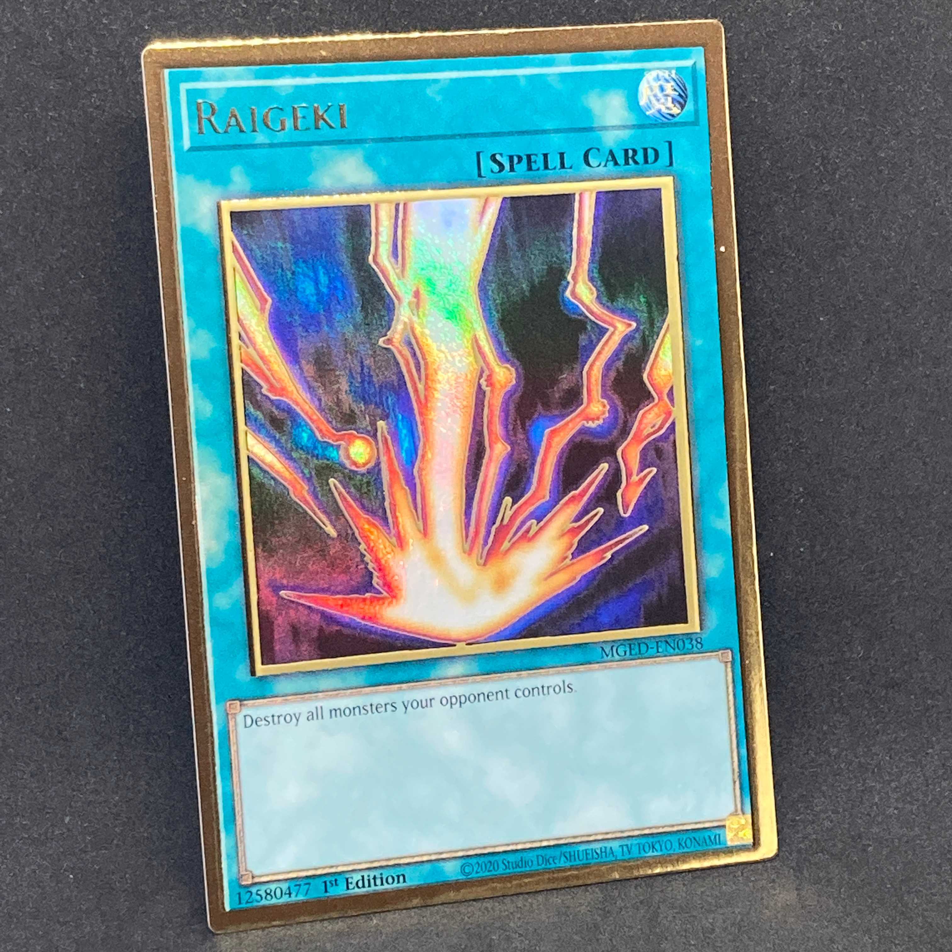 遊戯王 英語 サンダー・ボルト MGED プレミアムゴールドレア プレゴル