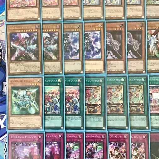 Full-scale construction [Evil★Twins ~Evil Twin~] deck EX15 & double sleeves