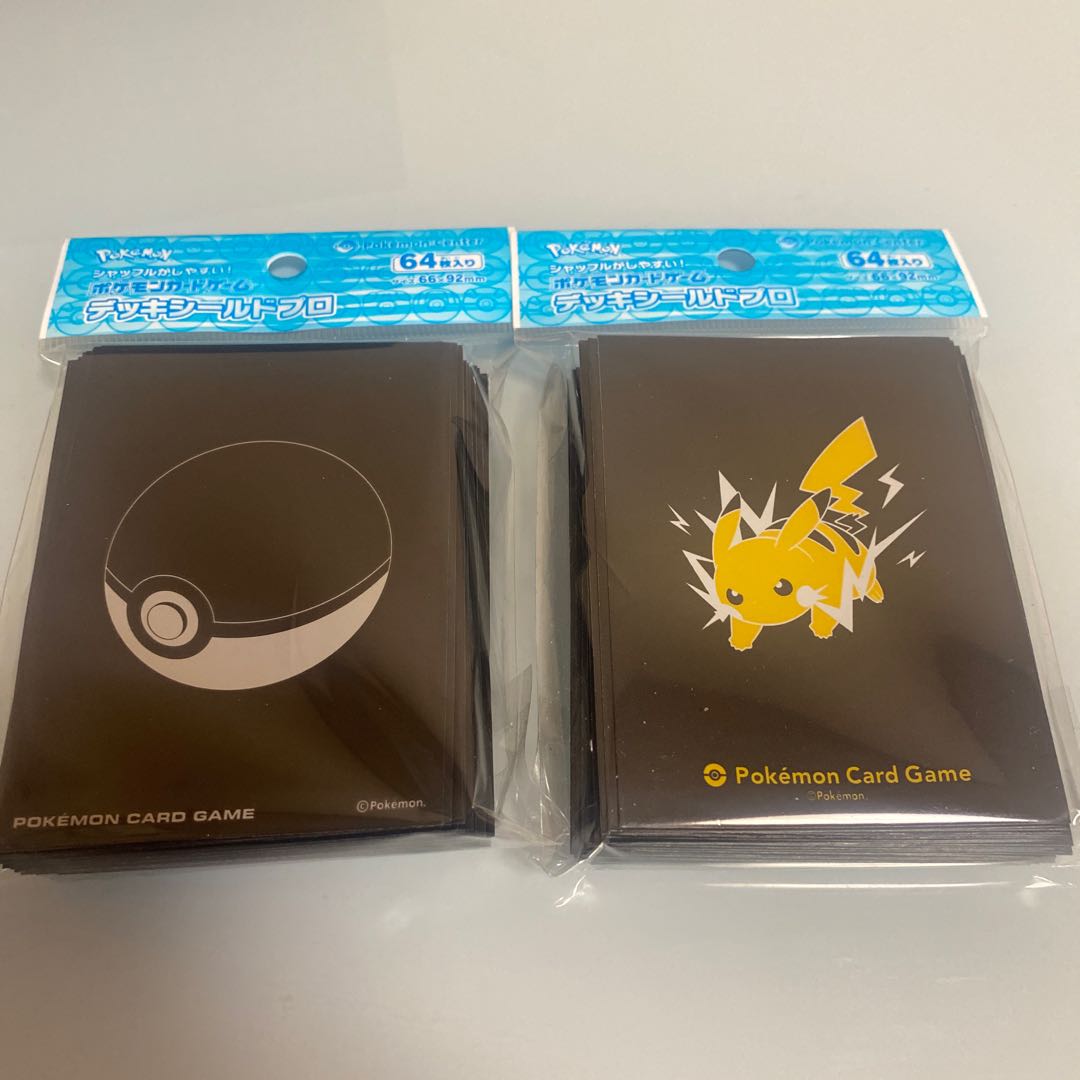 Poke Ball Pikachu Deck Shield Sleeve