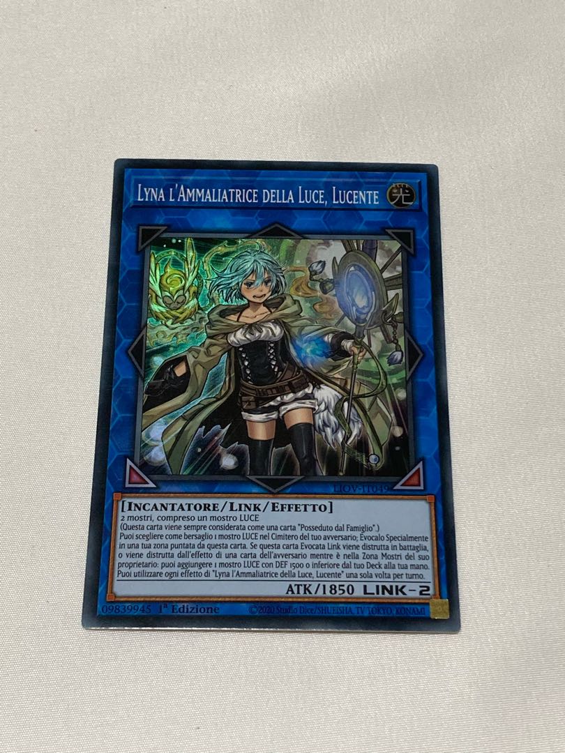 Lyna the Light Charmer, Lustrous Italian edition EU edition