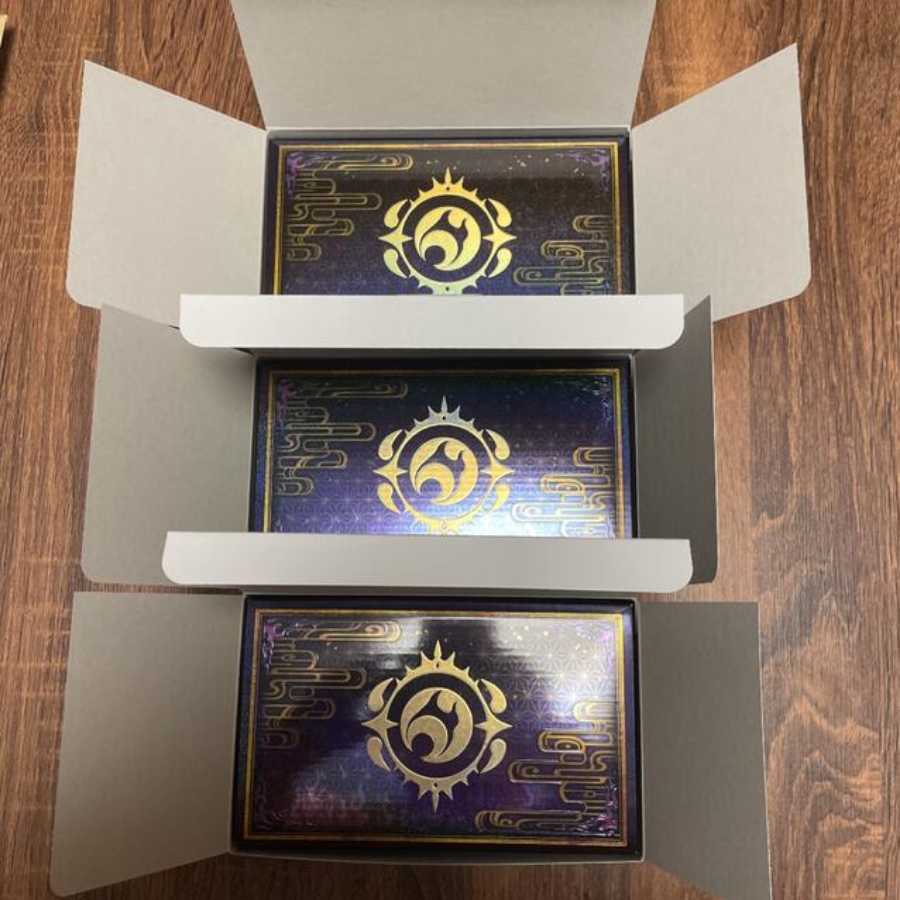 Secret Shiny Box, Majojo, 3 sets.