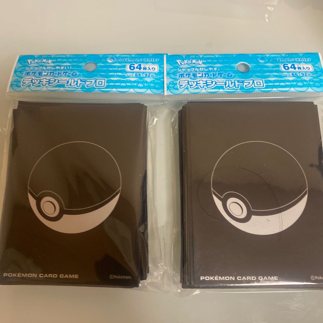 Poke Ball Sleeve Deck Shield 2 pcs.