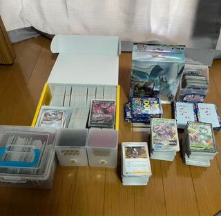Pokemon Cards Retired Items