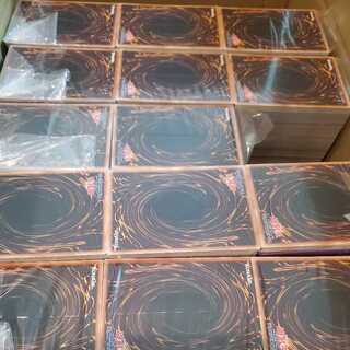 Unsorted about 14,000 Yu-Gi-Oh! Large quantity, bulk sale.