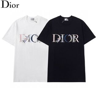 Dior (brand name for cosmetics) 26cm