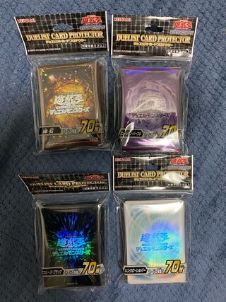 遊戯王　スリーブ　プロテクター　セット