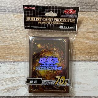 遊戯王　公式スリーブ　ブラックメタリック　100枚入り 遊戯王 公式スリーブ ブラックの通販 アイアル（632262520） | magi