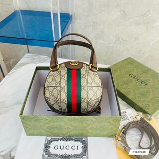 GUCCI 26.5cm