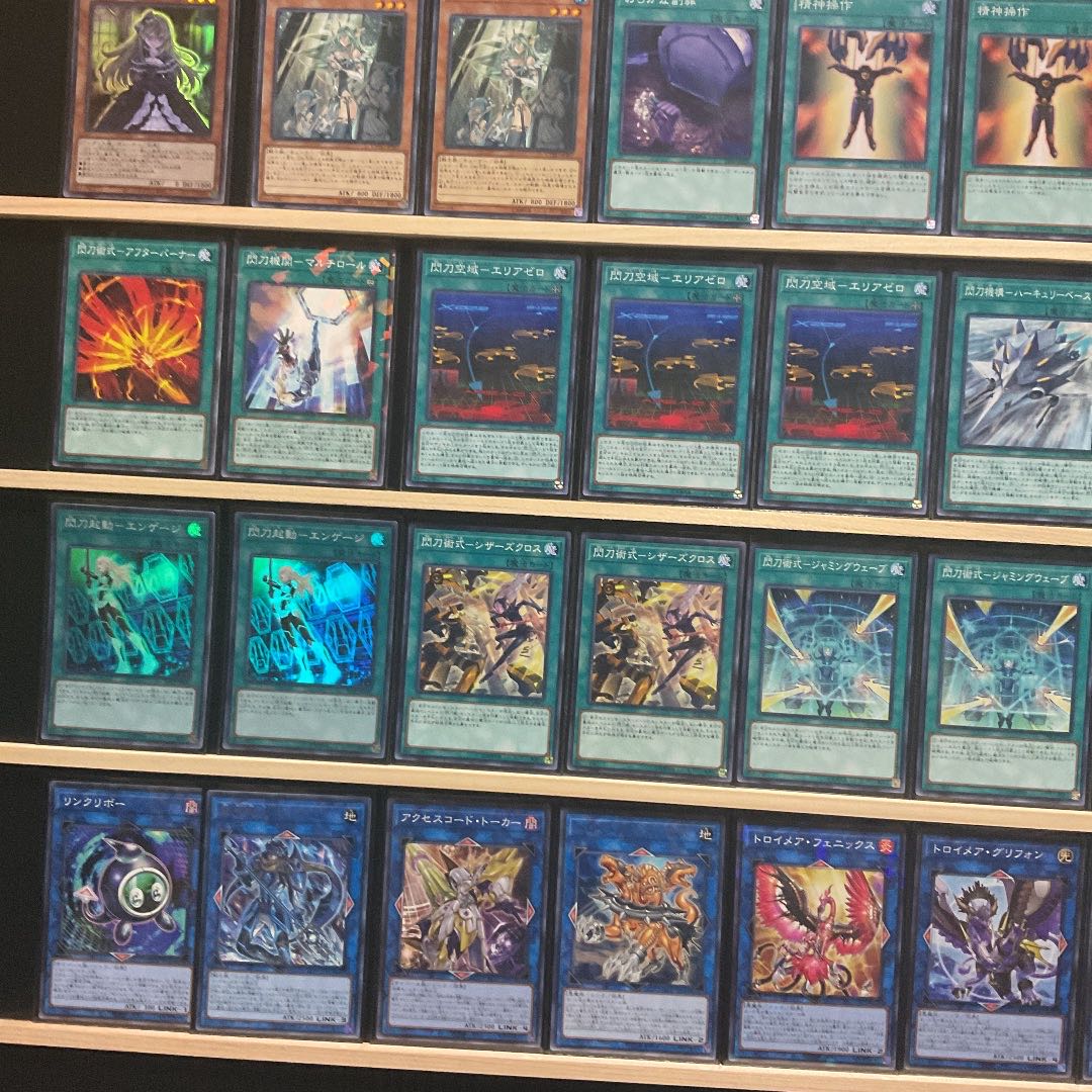 遊戯王 閃刀姫デッキ シズク カガリ ハヤテ 40 15 スリーブ付