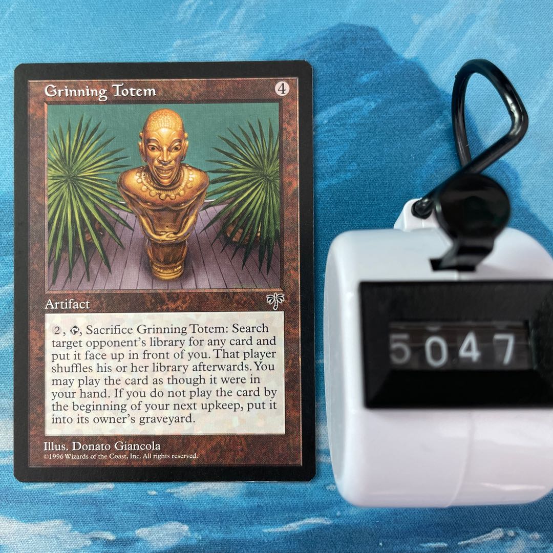 MTG Grinning Totem