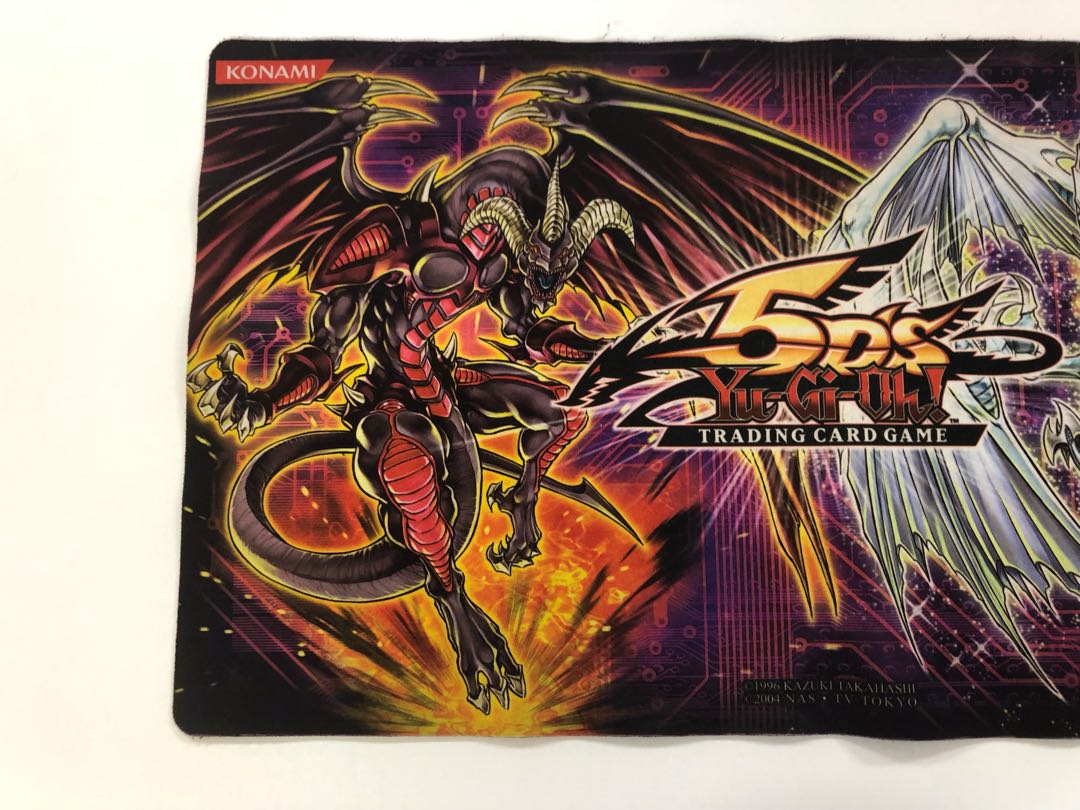 遊戯王】 公式プレイマット レッドデーモンズ・ドラゴン