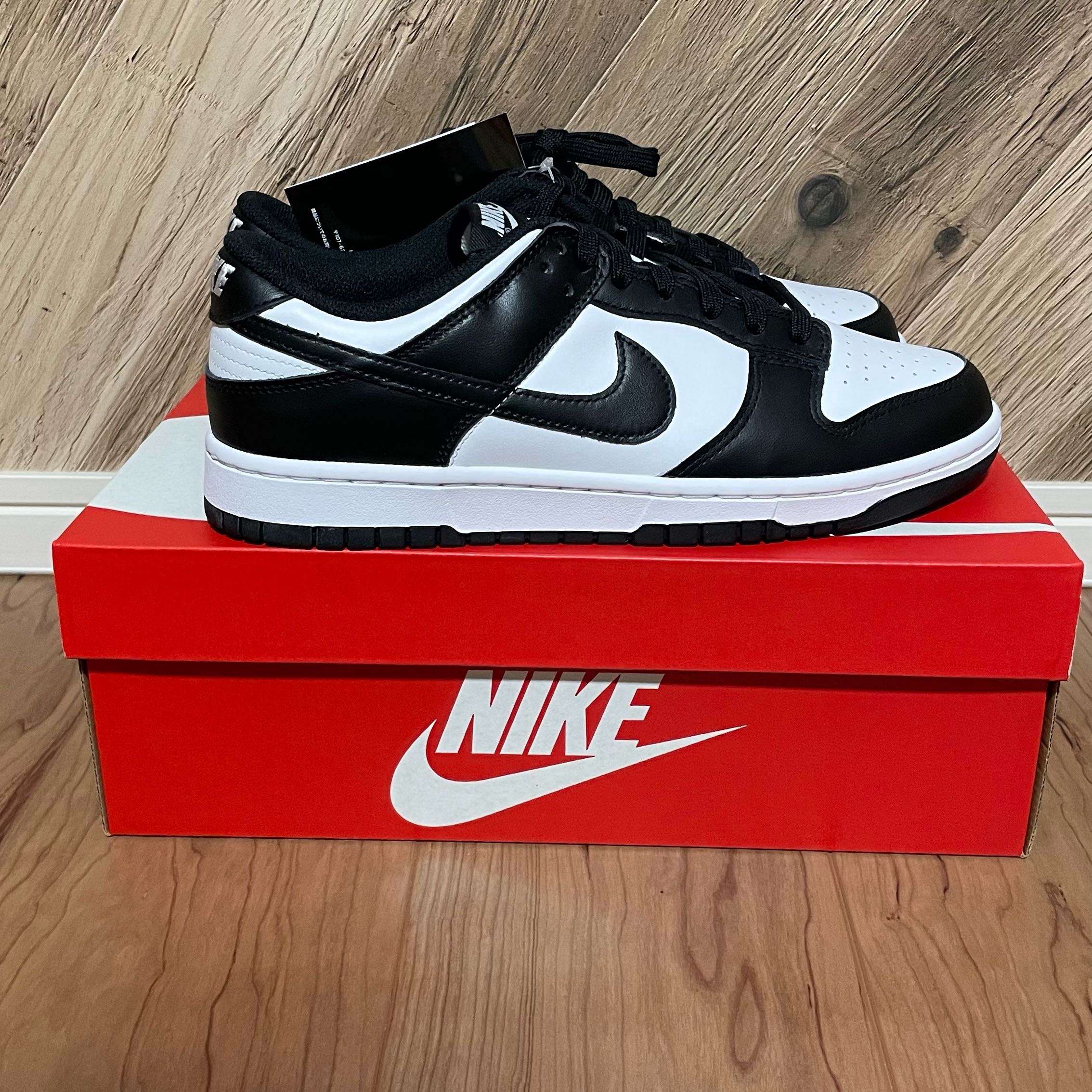 Nike WMNS Dunk Low "White/Black" 28cm