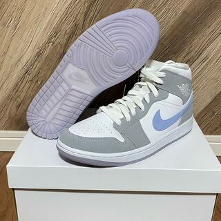 Nike WMNS Air Jordan 1 Mid "Wolf Grey" 28cm