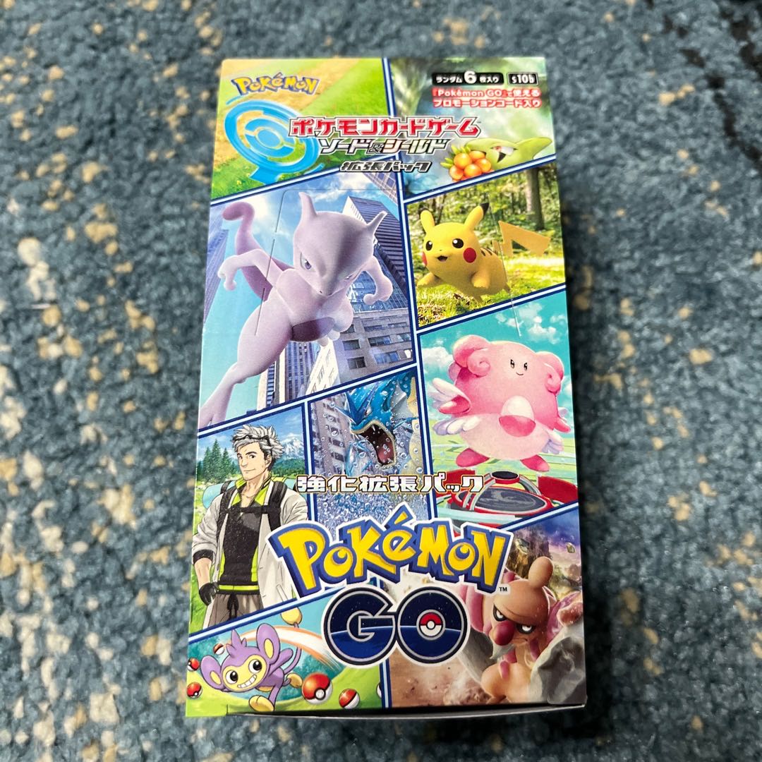 Pokémon GO Pokémon GO 1 box without shrink