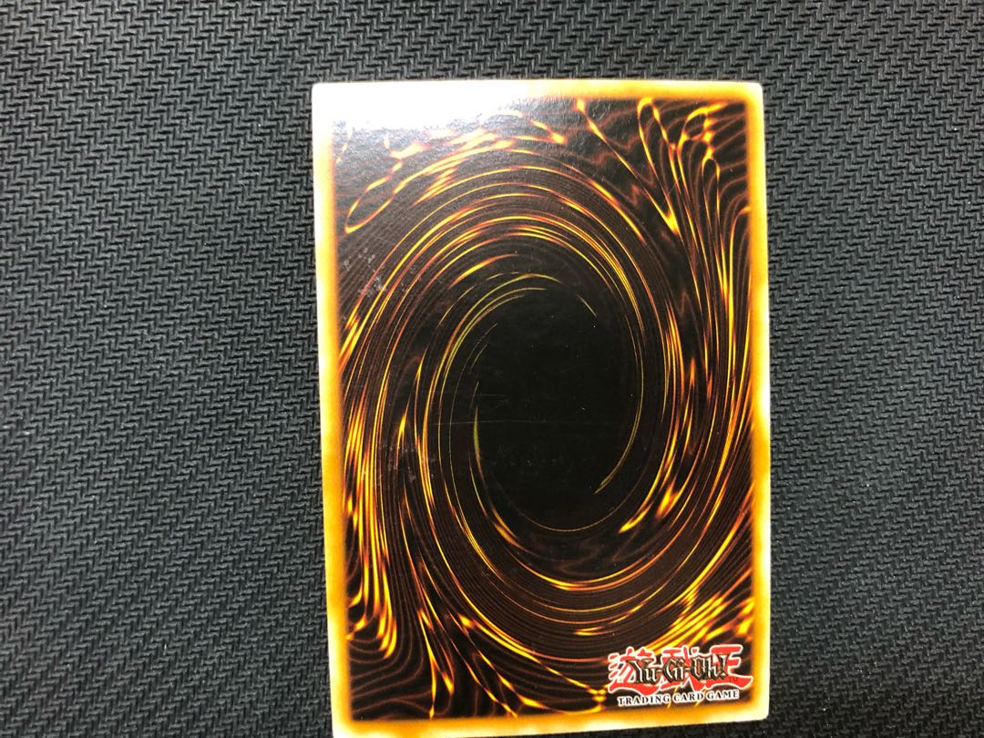 Yu-Gi-Oh Divine Dragon Knight Felgrand 1st Haunter Rare Hollow