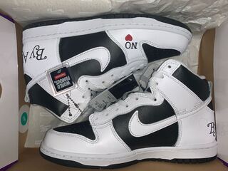 Supreme × Nike SB Dunk High By Any Means "White Black" 26cm