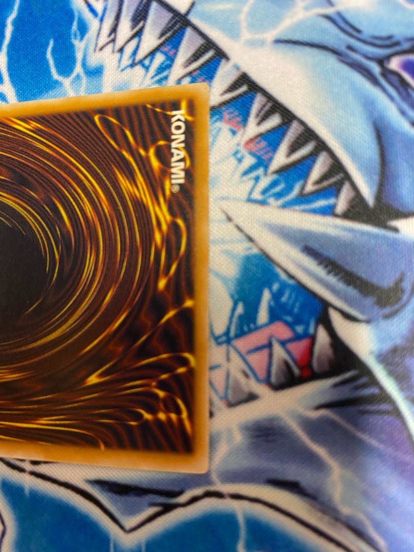 【極美品】ブルーアイズホワイトドラゴンバンダイ版 遊戯王】 青眼の白龍 バンダイ版 極美品