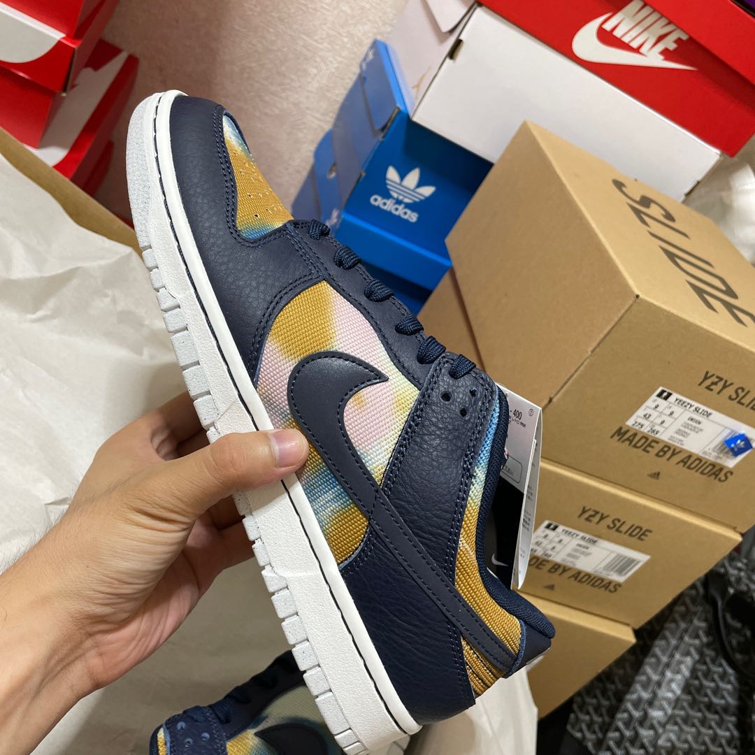 navy and yellow nike