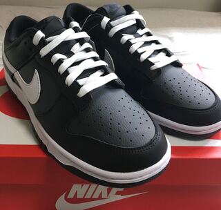 ナイキ ダンク ロー "ブラック パンダ" DJ6188-002 26.5cm