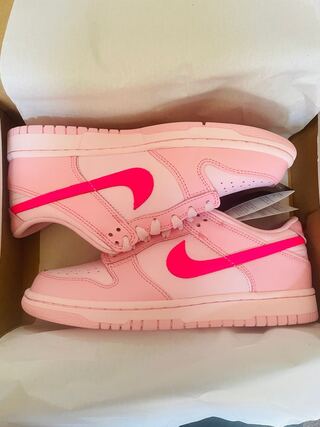 Nike GS Dunk Low "Triple Pink" 24cm