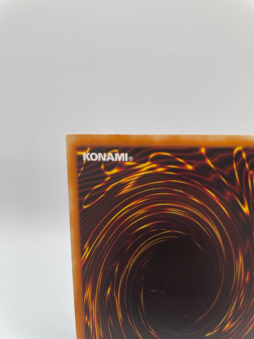 マジシャン・オブ・ブラックカオス レリーフ