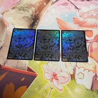 3 Isa Winona Terrace Black Cards