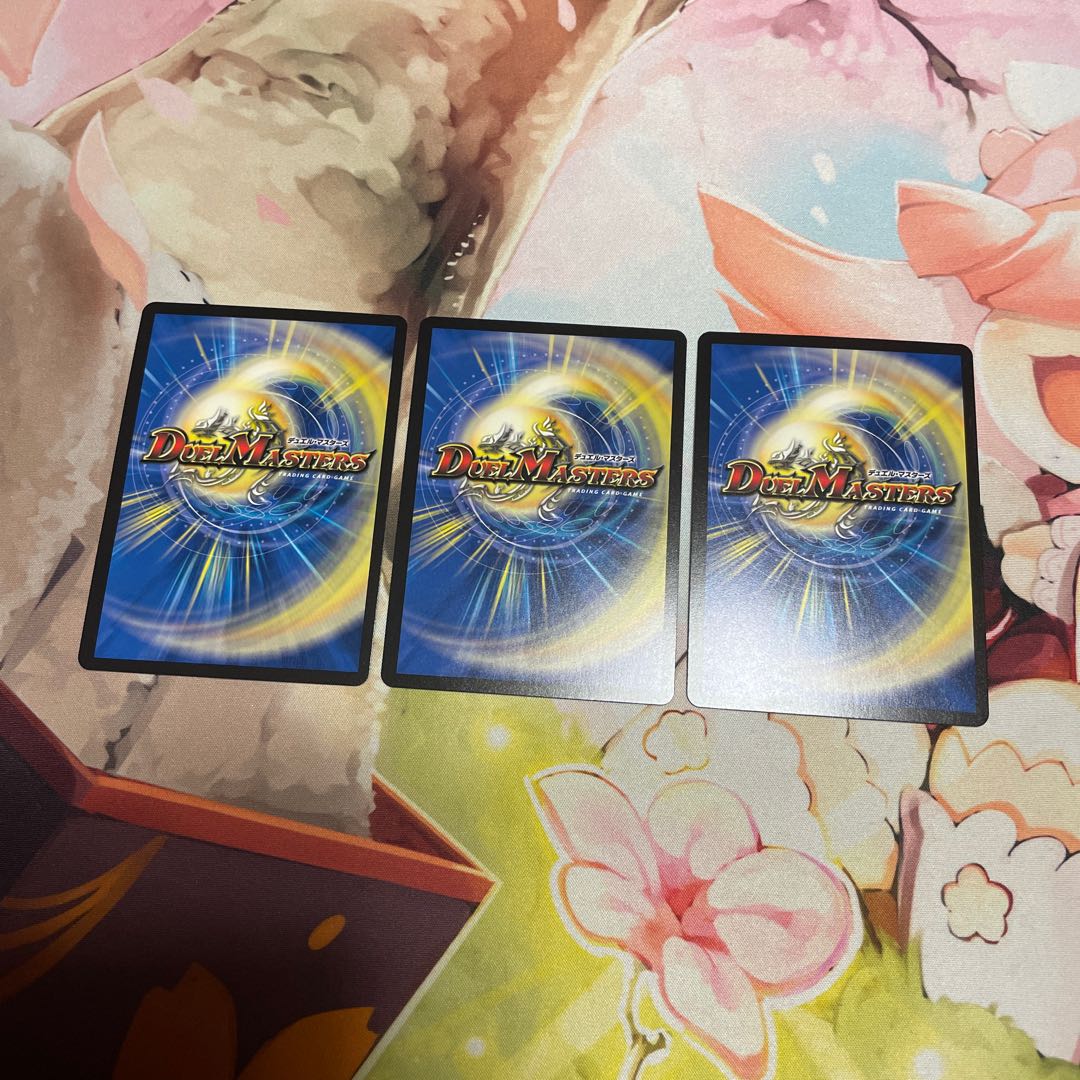 3 Isa Winona Terrace Black Cards