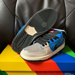 インスタントスケートボード × ナイキ SB ダンク ロー CZ5128-400 25.5cm