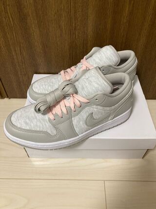 エアジョーダン1 ロー　DQ6076-001 26.5cm