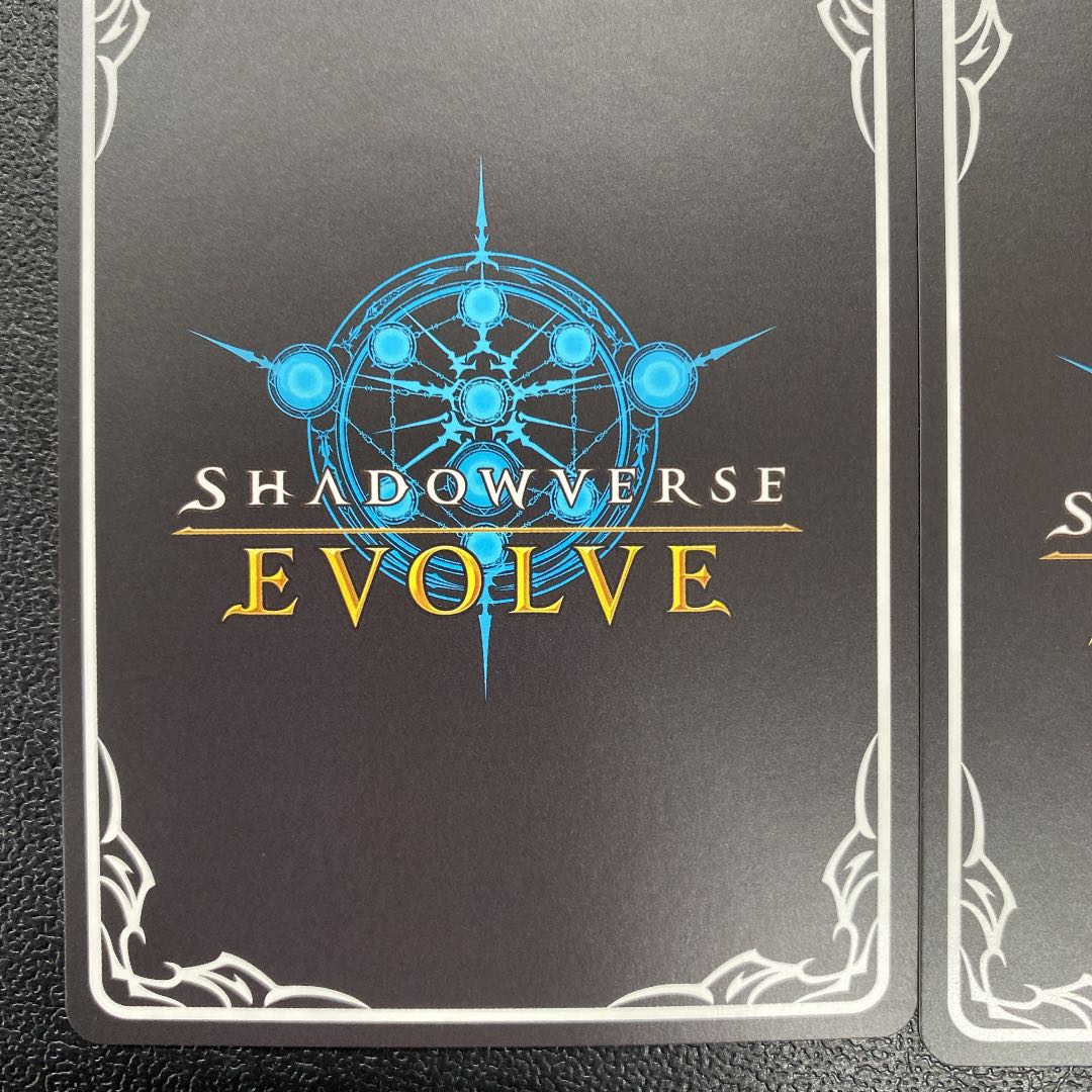 Dorothy, the Witch of Dimension Set before and after evolution 1枚