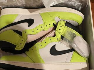 ナイキ エア ジョーダン 1 ハイ OG "ボルト/ヴィジョネア" 29cm