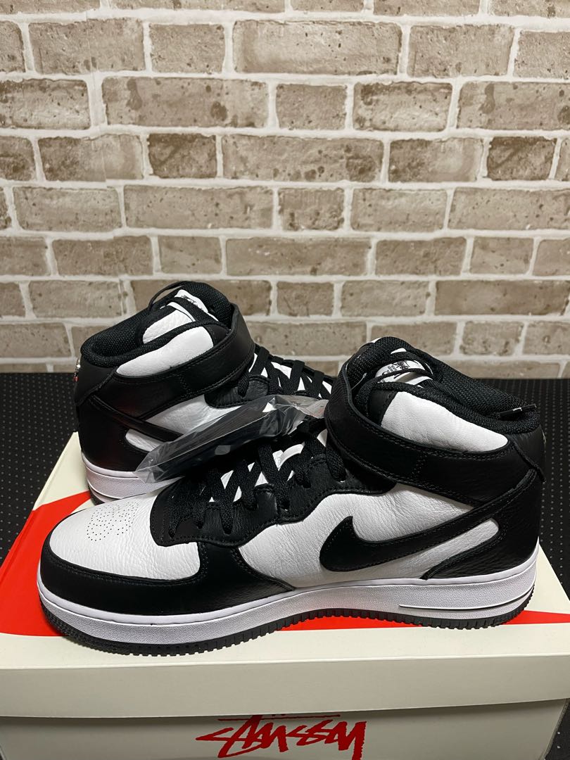 ステューシー × ナイキ エアフォース1 ミッド "ブラック アンド ライトボーン" 30cm