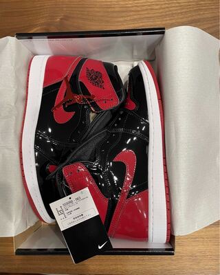 ナイキ エアジョーダン1 ハイ OG "パテント ブレッド" 555088-063 26cm