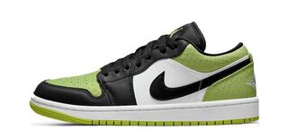 Nike WMNS Air Jordan 1 Low "Vivid Green Snakeskin" 27.5cm