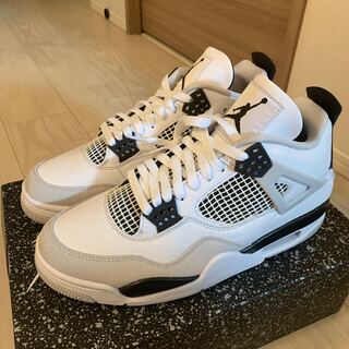 ナイキ エアジョーダン 4 "ミリタリー ブラック" DH6927-111 27cm