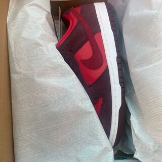 ナイキ SB ダンクロー "チェリー" 27.5cm