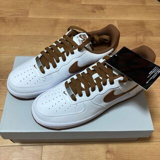 ナイキ エアフォース1 07 ロー "ホワイト/ピーカン" DH7561-100 25.5cm