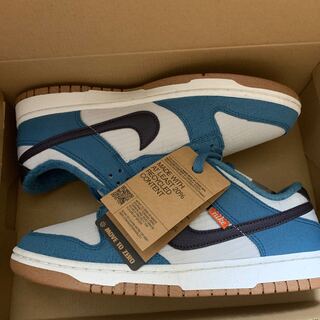 ナイキ ダンク ロー SE トースティー "グレー/ブルー" DD3358-400 27.5cm