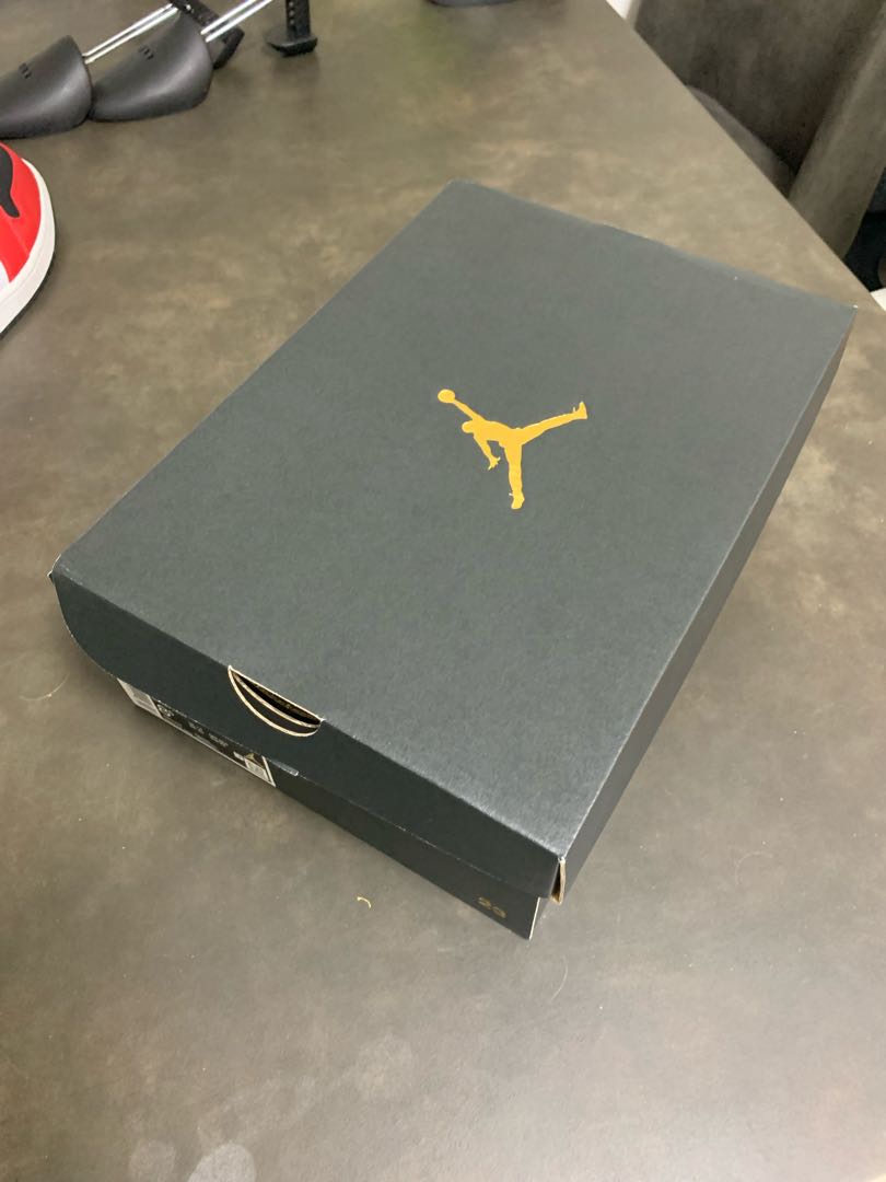 NIKE AIR JORDAN 1 MID CHICAGO BLACK TOE Nike Air Jordan 1 Mid Chicago Black Toe 26.5cm