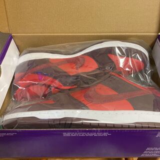 ナイキ SB ダンクロー "チェリー" DM0807-600 29cm