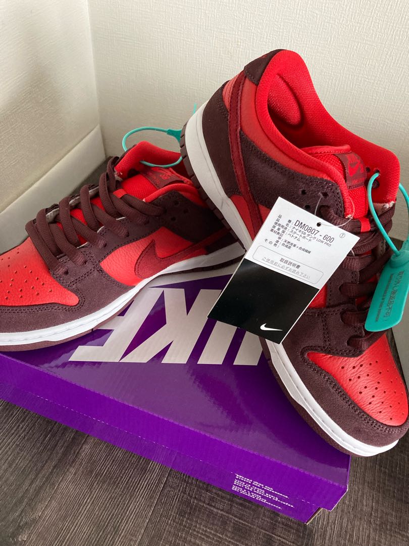 ナイキ SB ダンクロー "チェリー" 27cm