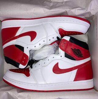 ナイキ エアジョーダン1 ハイ OG "ヘリテージ" 30cm