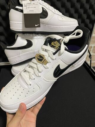 ナイキ エアフォース1 '07 LV8 "ワールドチャンプ/ホワイト アンド ブラック" 27cm