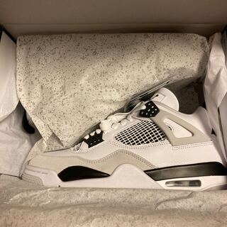 ナイキ エアジョーダン 4 "ミリタリー ブラック" 26.5cm