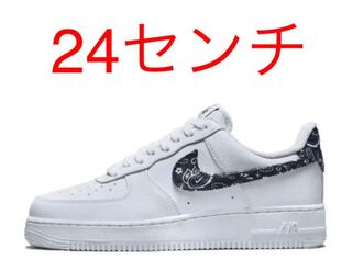 ナイキ ウィメンズ エアフォース 1 ロー '07 エッセンシャル "ブラック ペイズリー" 24cm