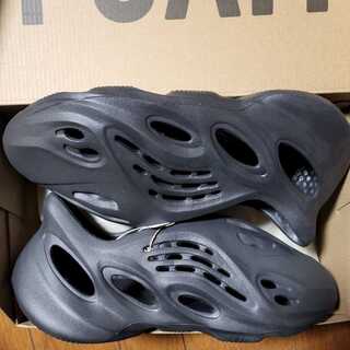 adidas YEEZY Foam Runner "Onyx"

 27.5cm