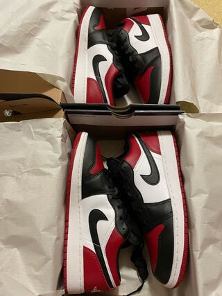 2足 ナイキ GS エアジョーダン 1 ロー ブレッド 553560-612  24.5cm