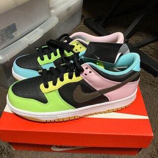 ナイキ GS ダンク ロー SE "フリー99" "ダークチョコレート/コパ/ピンク" CZ2496-001 23.5cm