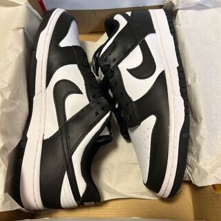 ナイキ ウィメンズ ダンク ロー "ホワイト/ブラック" 28cm